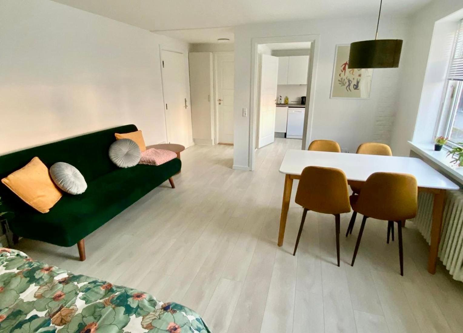300 Meter Walk To Lego House - 50m2 Cozy - Unit D